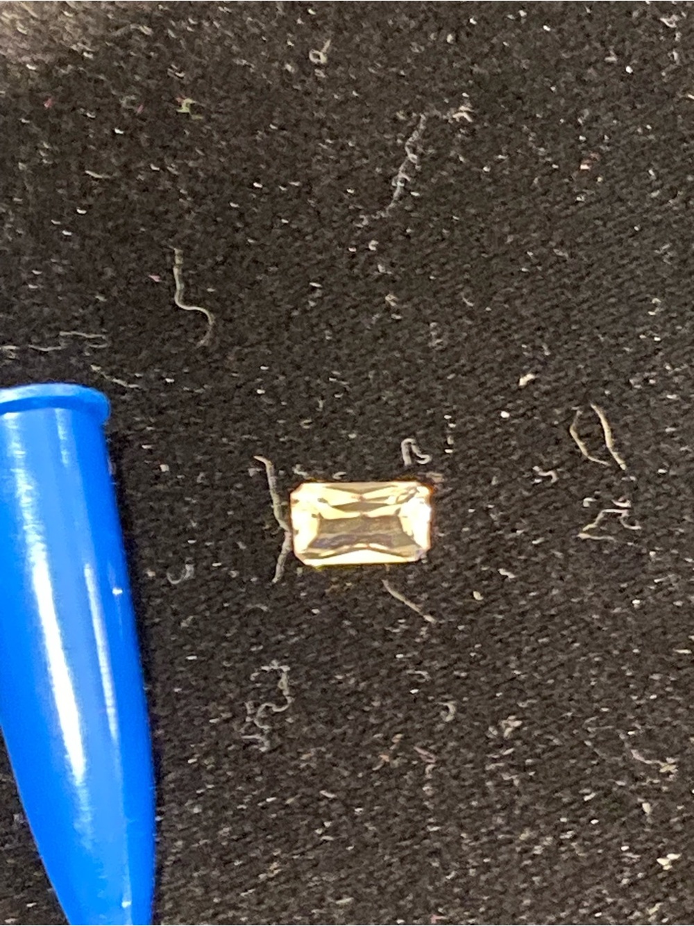 1 Carat Yellow Sparkling Topaz